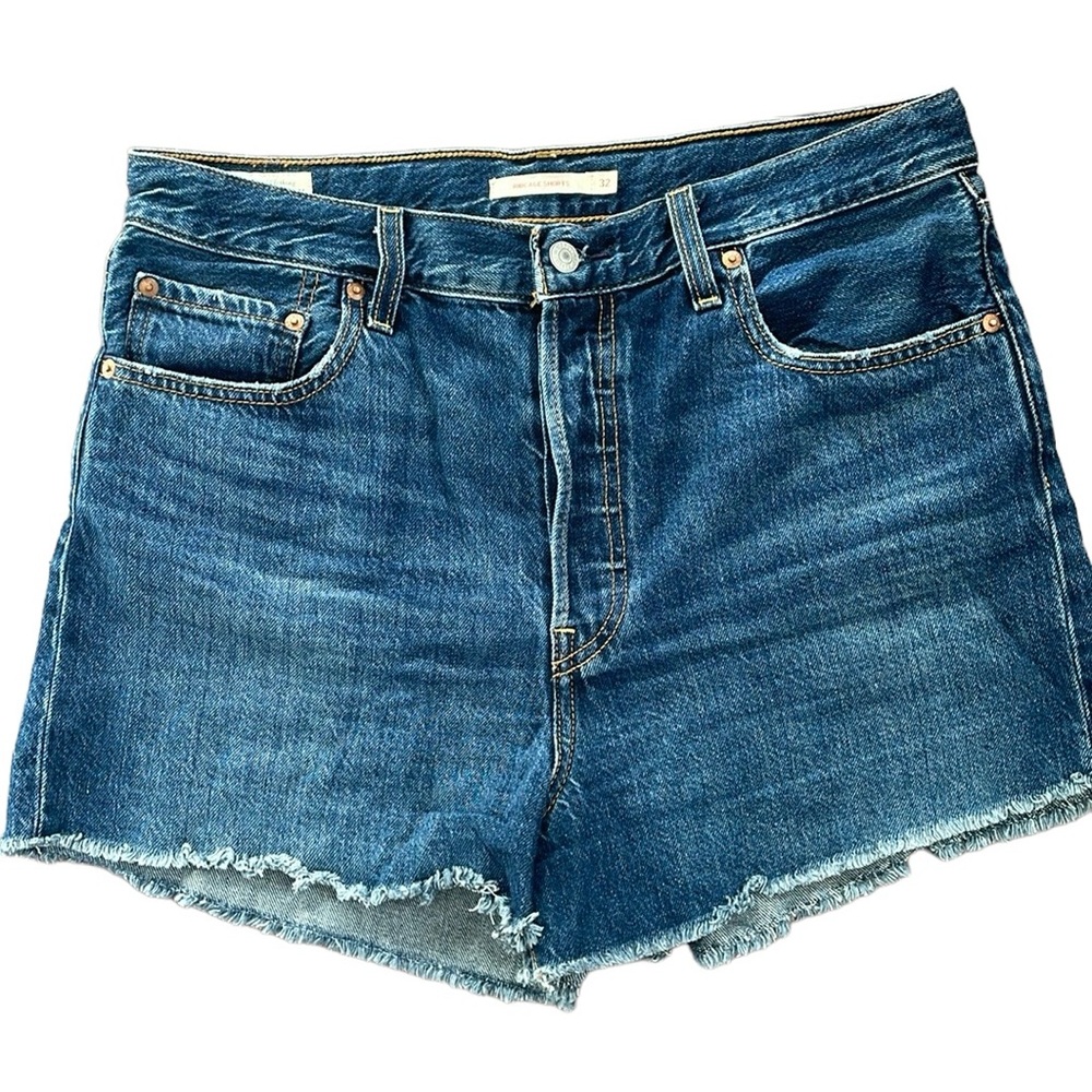 Levi’s Ribcage denim cut off dark blue beach vacation high rise shorts size 32